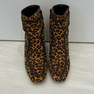 Donald Pliner Geena Leopard Haircalf Ankle Boots Women's Size 5.5